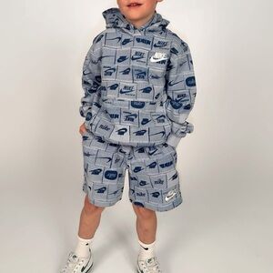 Toddler Boys Nike hoodie and short set